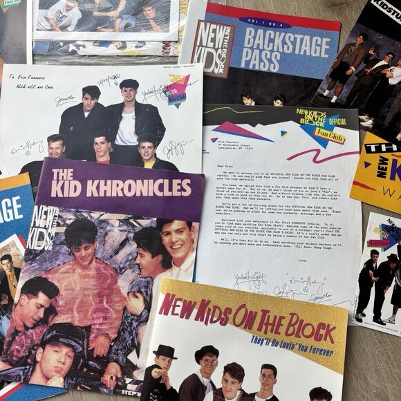 New Kids On The Block VTG Tapes Magazines Button Ticket RARE HUGE LOT Scrapbook - Picture 8 of 16